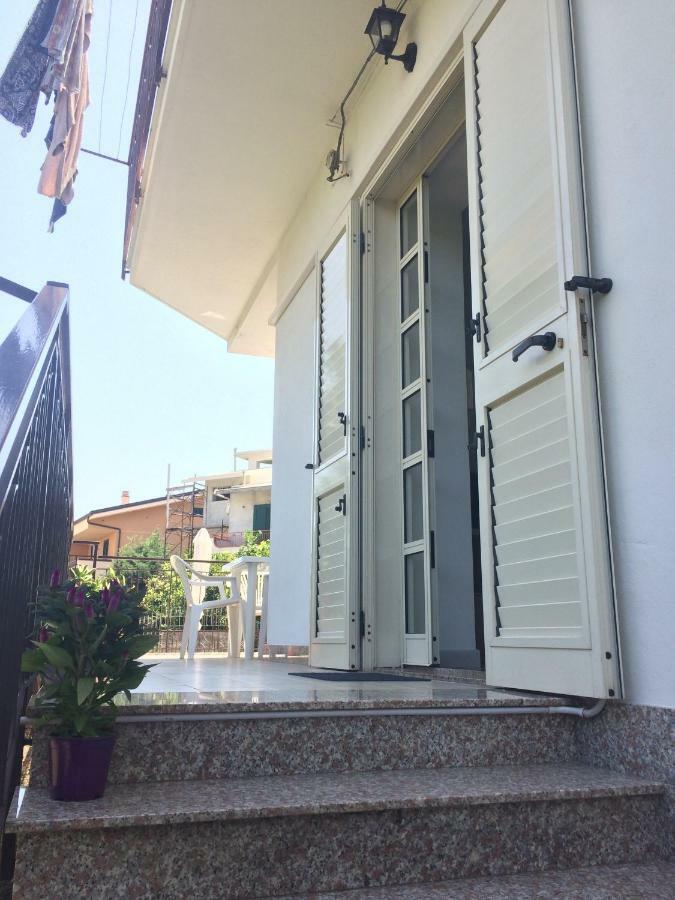 Casa Vacanze Il Gelsomino Patti Εξωτερικό φωτογραφία